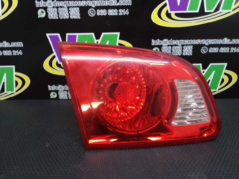 HYUNDAI Santa Fe SM (2000-2013) Rear Left Taillight 924052B000 18880325