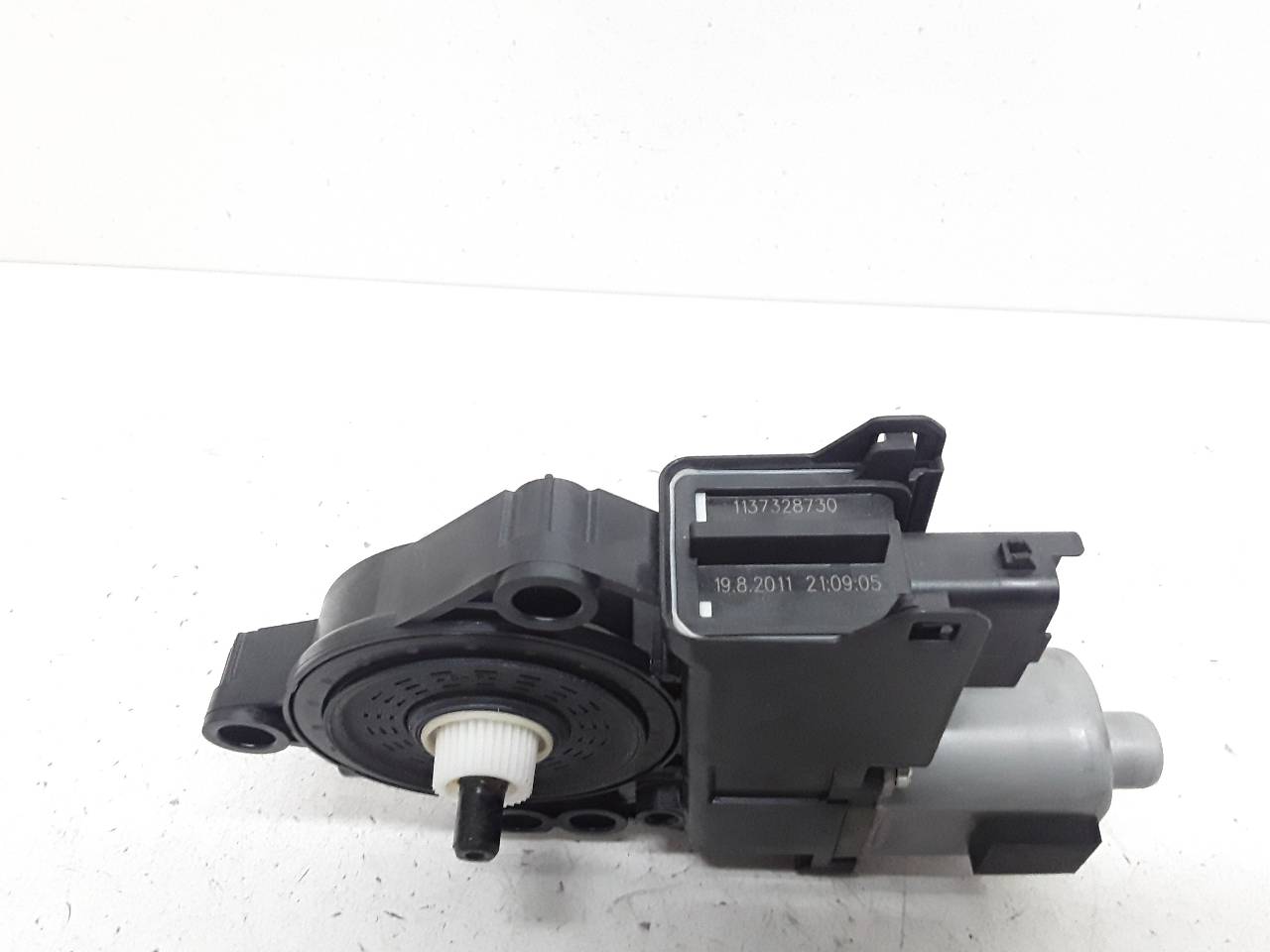 HYUNDAI i40 VF (1 generation) (2011-2020) Motor de control geam ușă  dreapta spate 1137328730 25624723