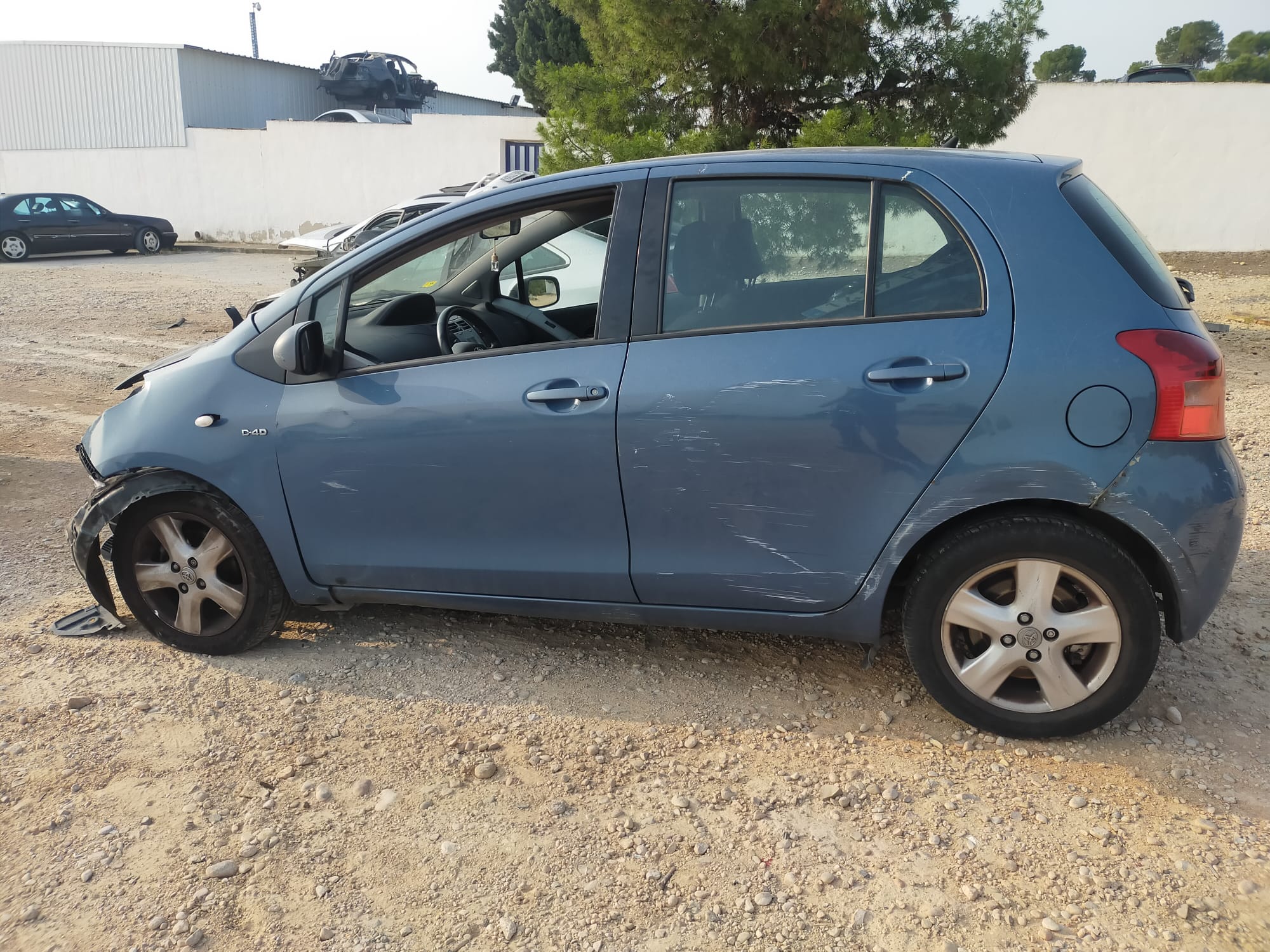 TOYOTA Yaris 2 generation (2005-2012) Охлаждающий радиатор 884600D060 25623929