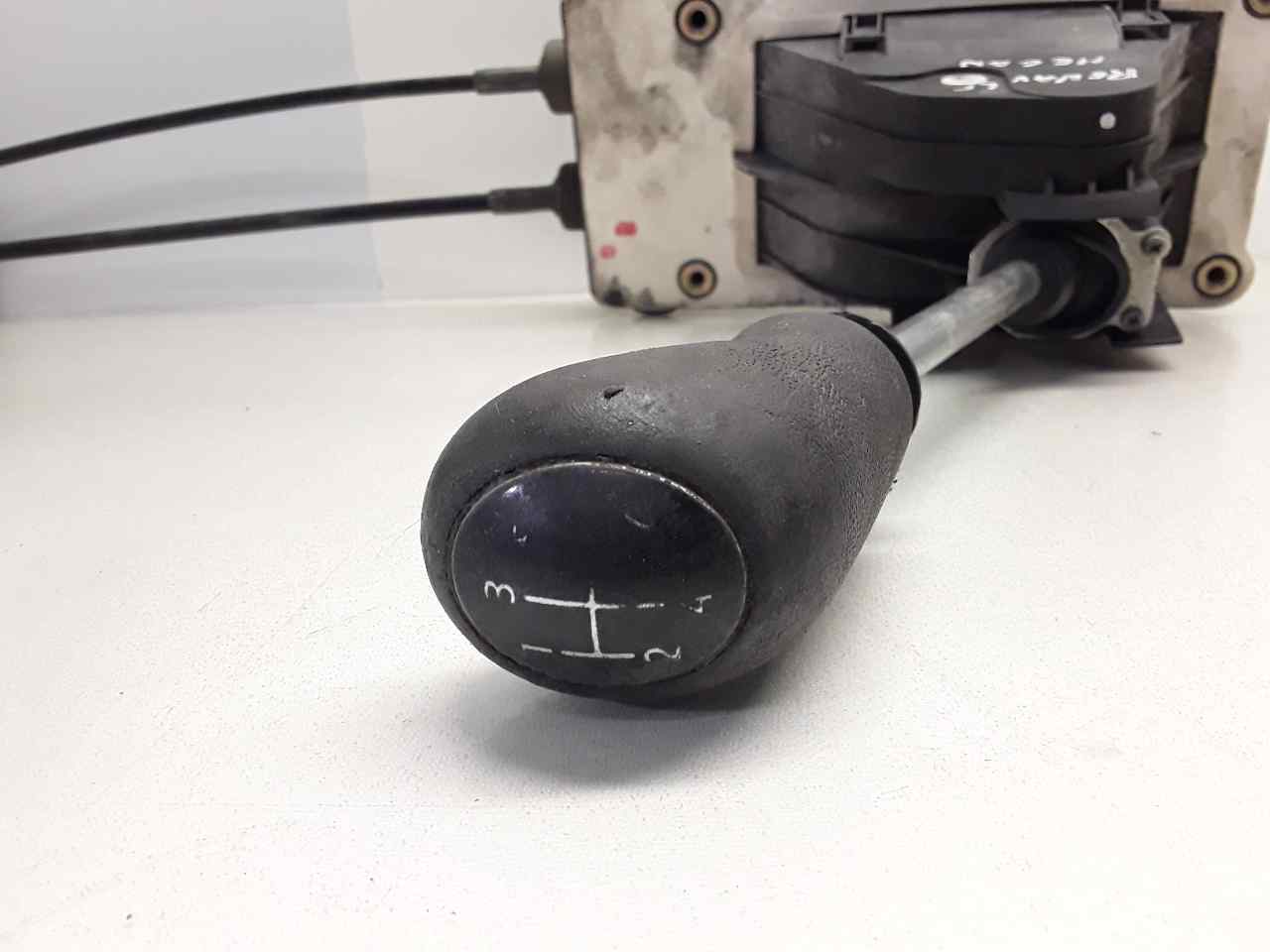 RENAULT Megane 2 generation (2002-2012) Gear Shifting Knob 8200396768 25625631