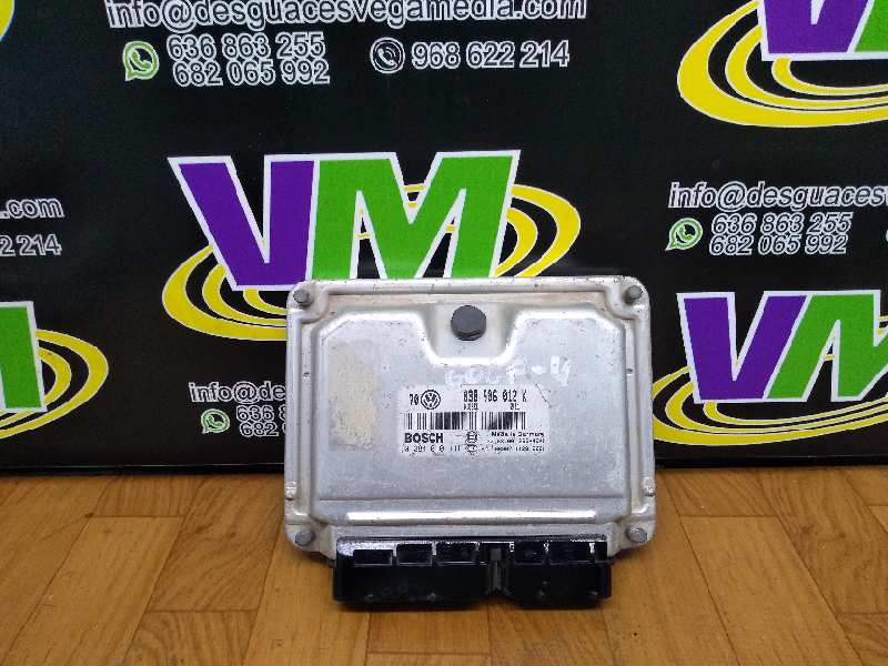 VOLKSWAGEN Bora 1 generation (1998-2005) Motorkontrolenhed ECU 0281010111 18846874