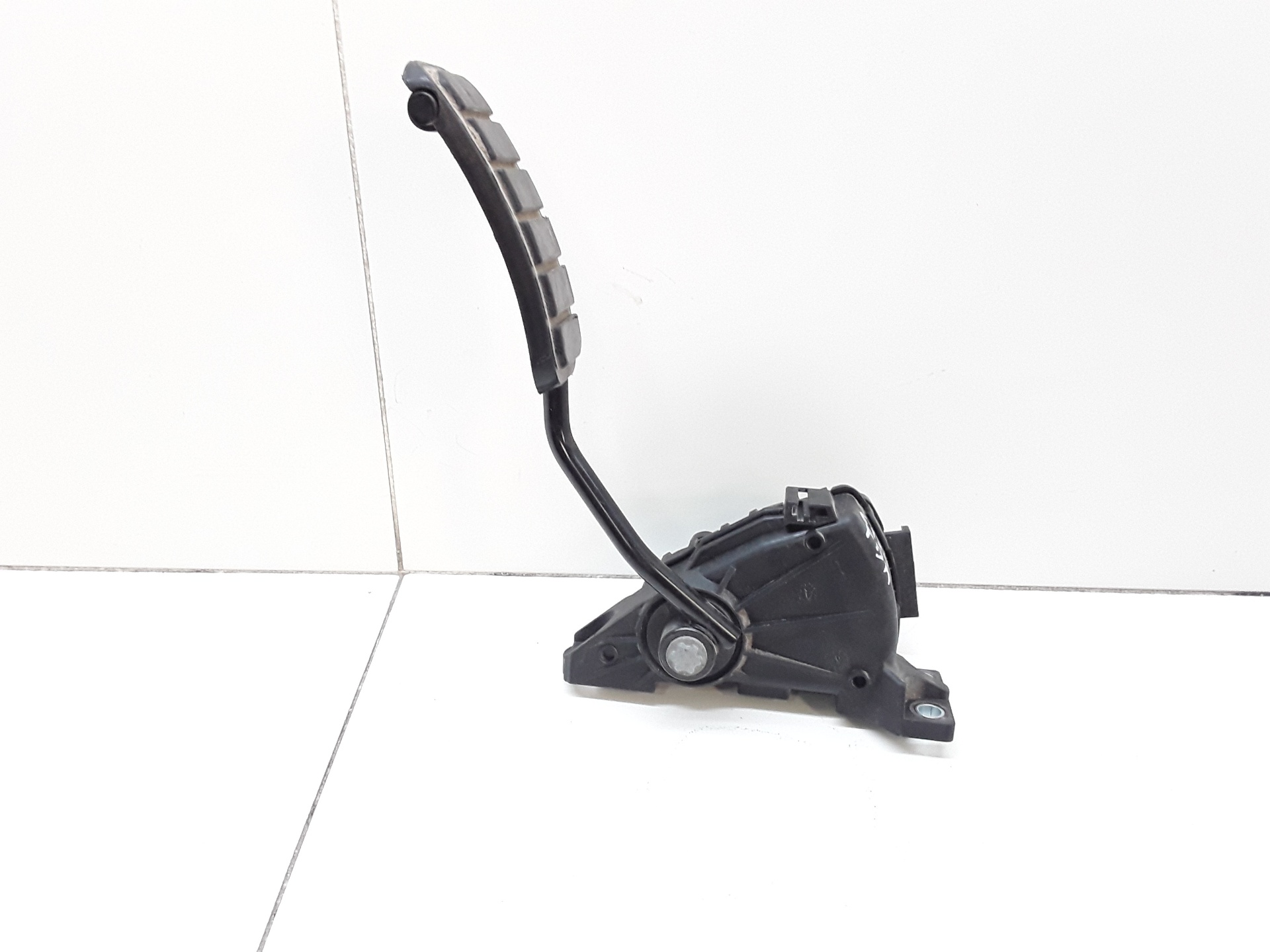 INFINITI QX60 1 generation (2013-2021) Throttle Pedal 8200724059 25618798