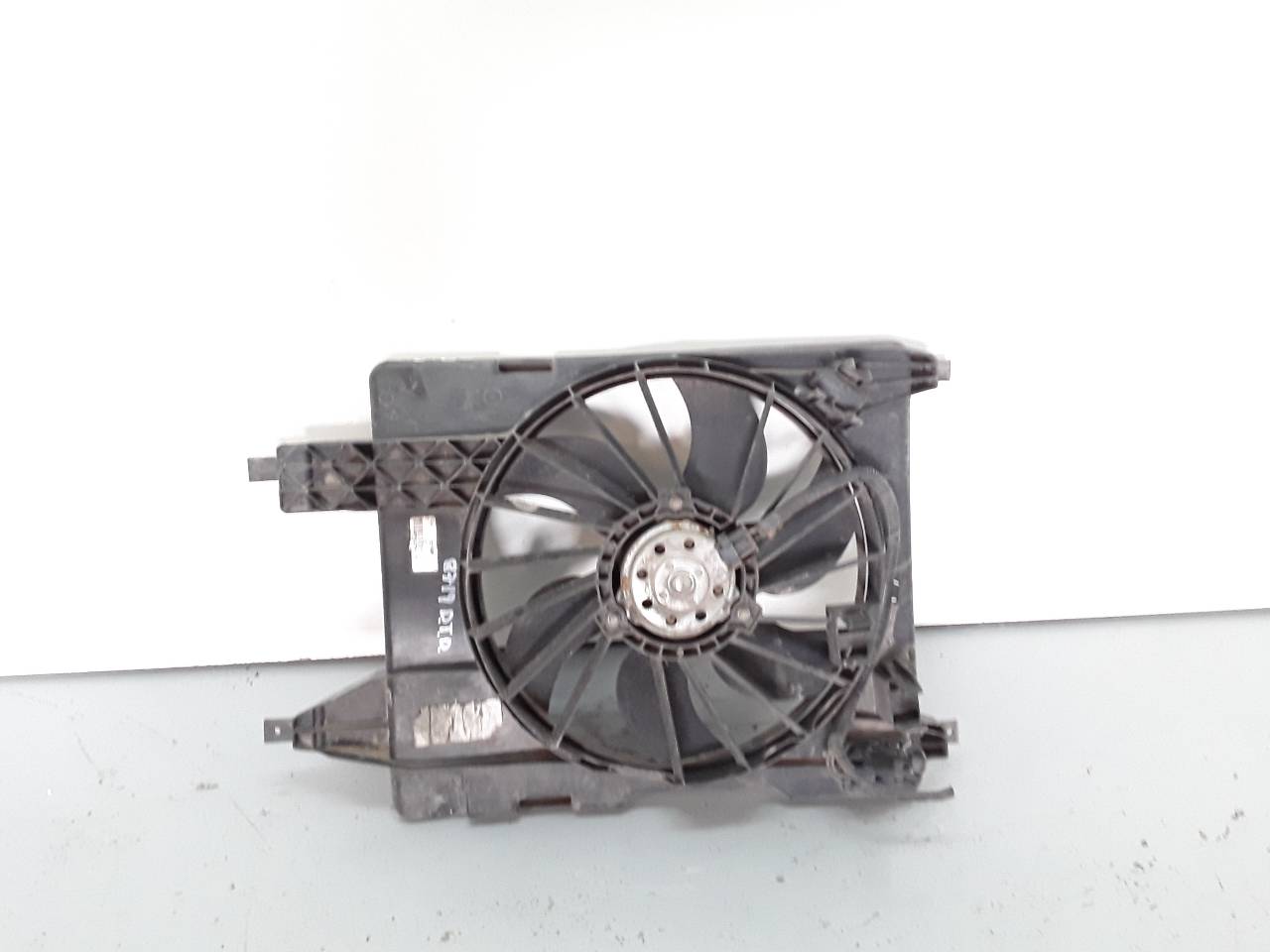 HYUNDAI Scenic 2 generation (2003-2010) Ventilateur diffuseur 8200151465 18995680