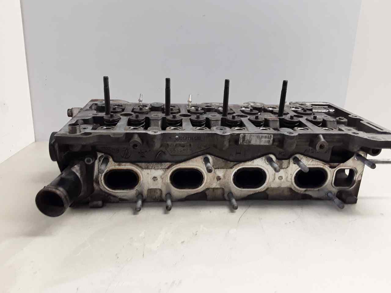 OPEL A-Class W176 (2012-2018) Engine Cylinder Head 55565815 25622859