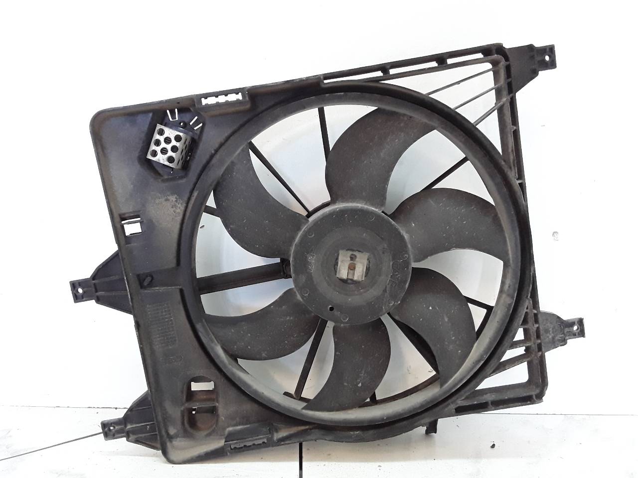 LEXUS Clio 2 generation (1998-2013) Diffuser Fan 7700436917 19072504