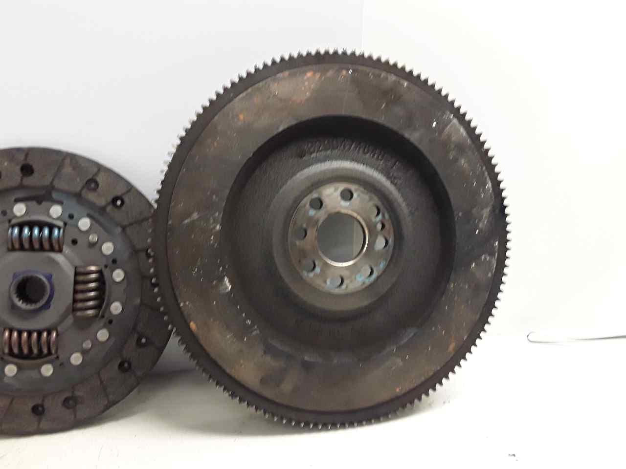 RENAULT Flywheel 8200474648F 25627890