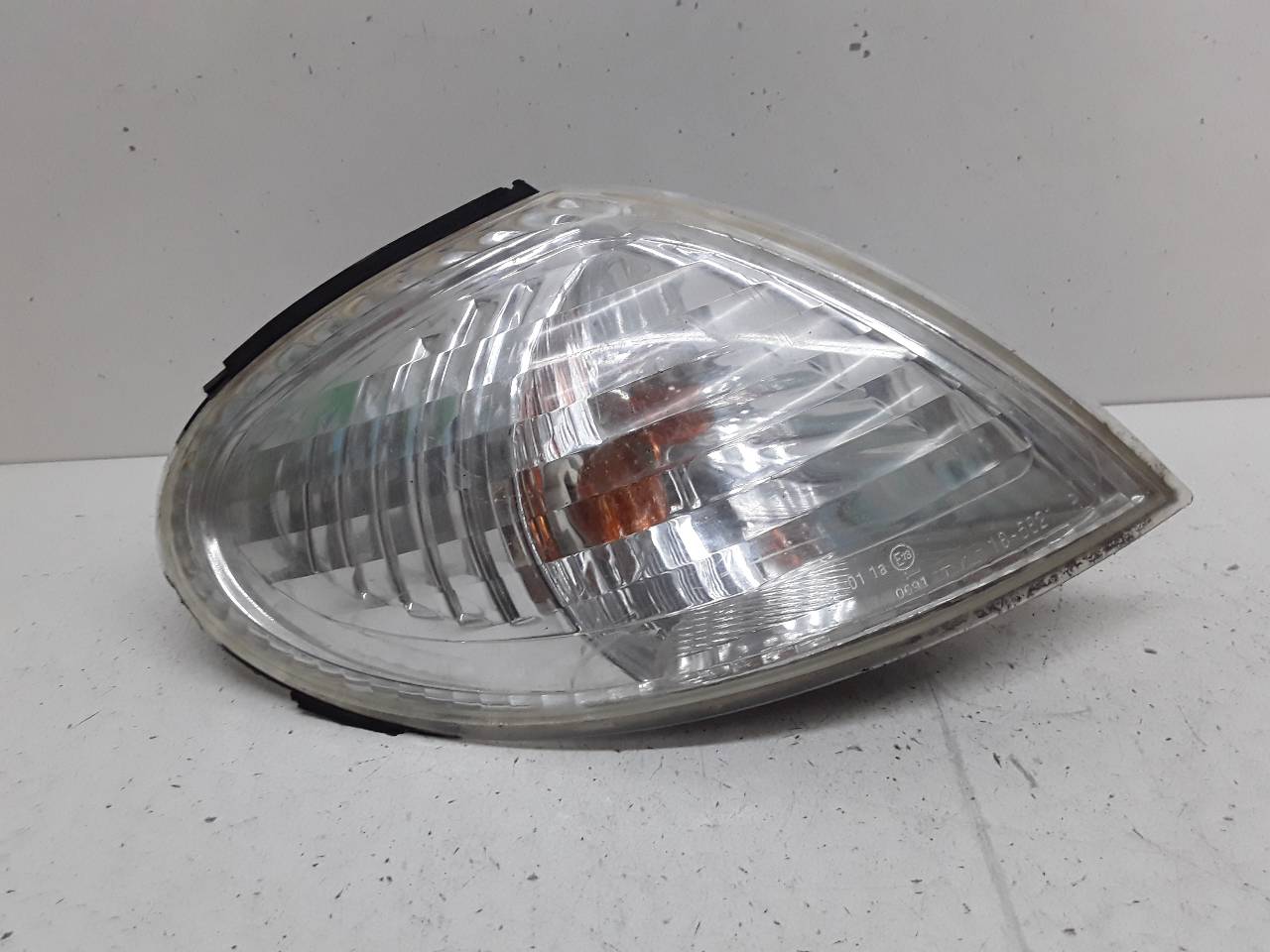 NISSAN Front Right Fender Turn Signal 082151594RF 25628176