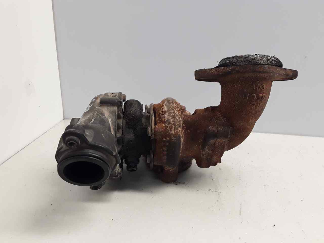 MASERATI Turbocharger K14215690 25609831