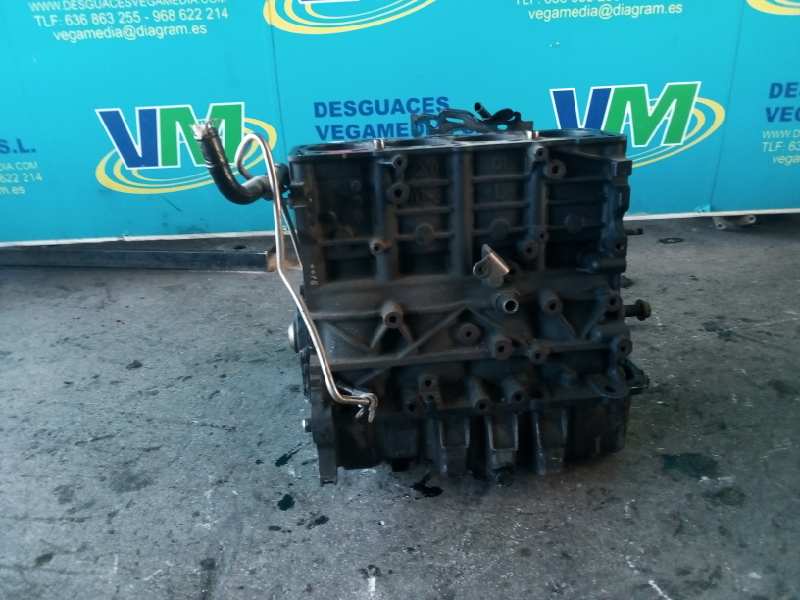 VOLKSWAGEN Passat B6 (2005-2010) Engine Block BKP 25605825