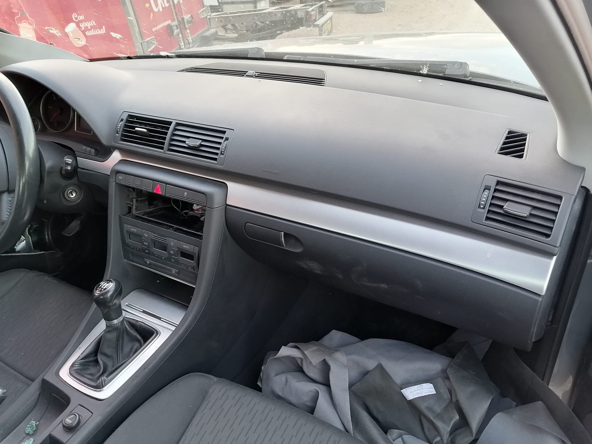 AUDI A4 B6/8E (2000-2005) Välijäähdyttimen jäähdytin 8E0145805AA 18967320