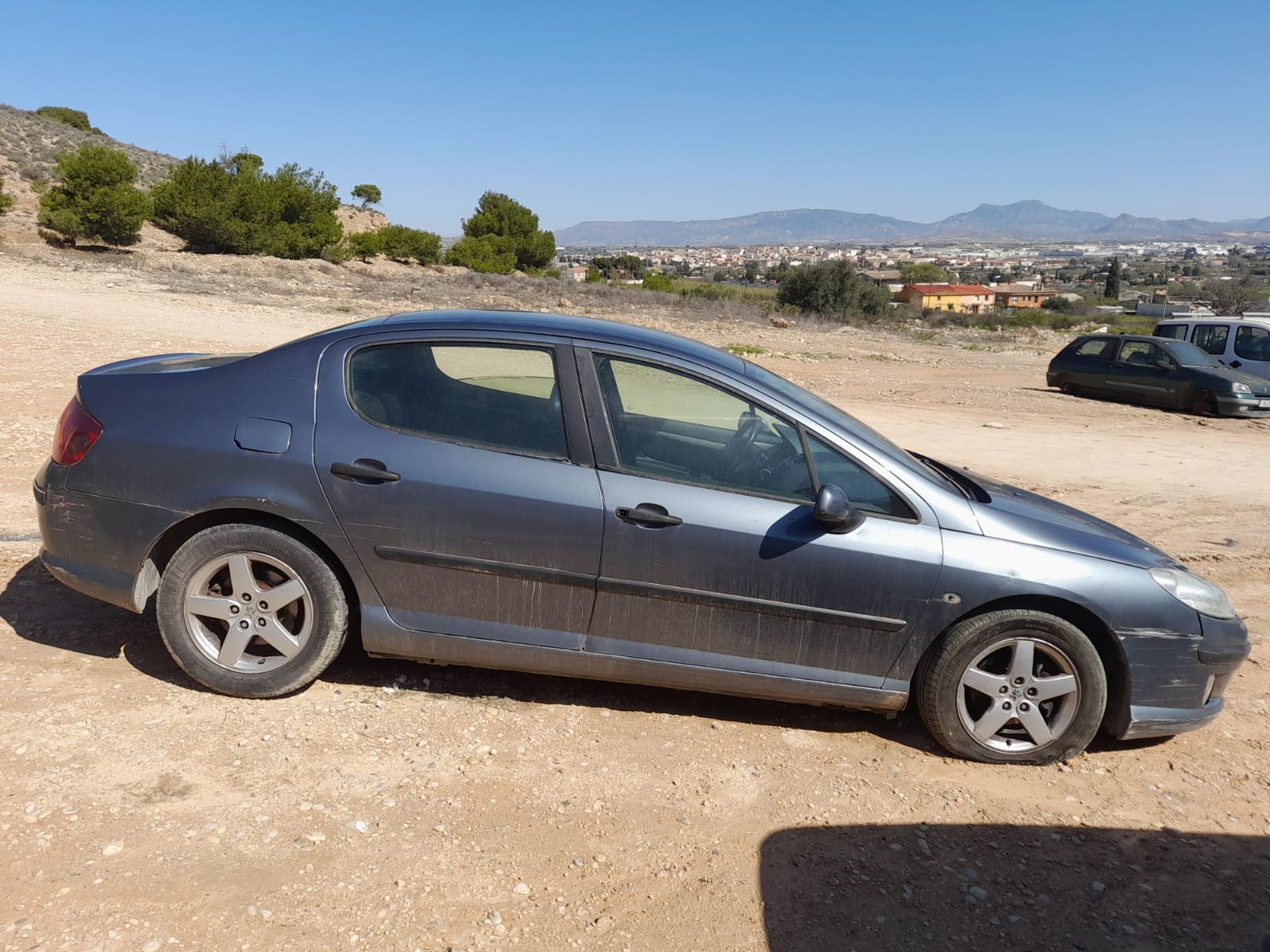 TOYOTA Avensis T27 Moteur de commande de vitre de porte avant droite 0130822201 25593985