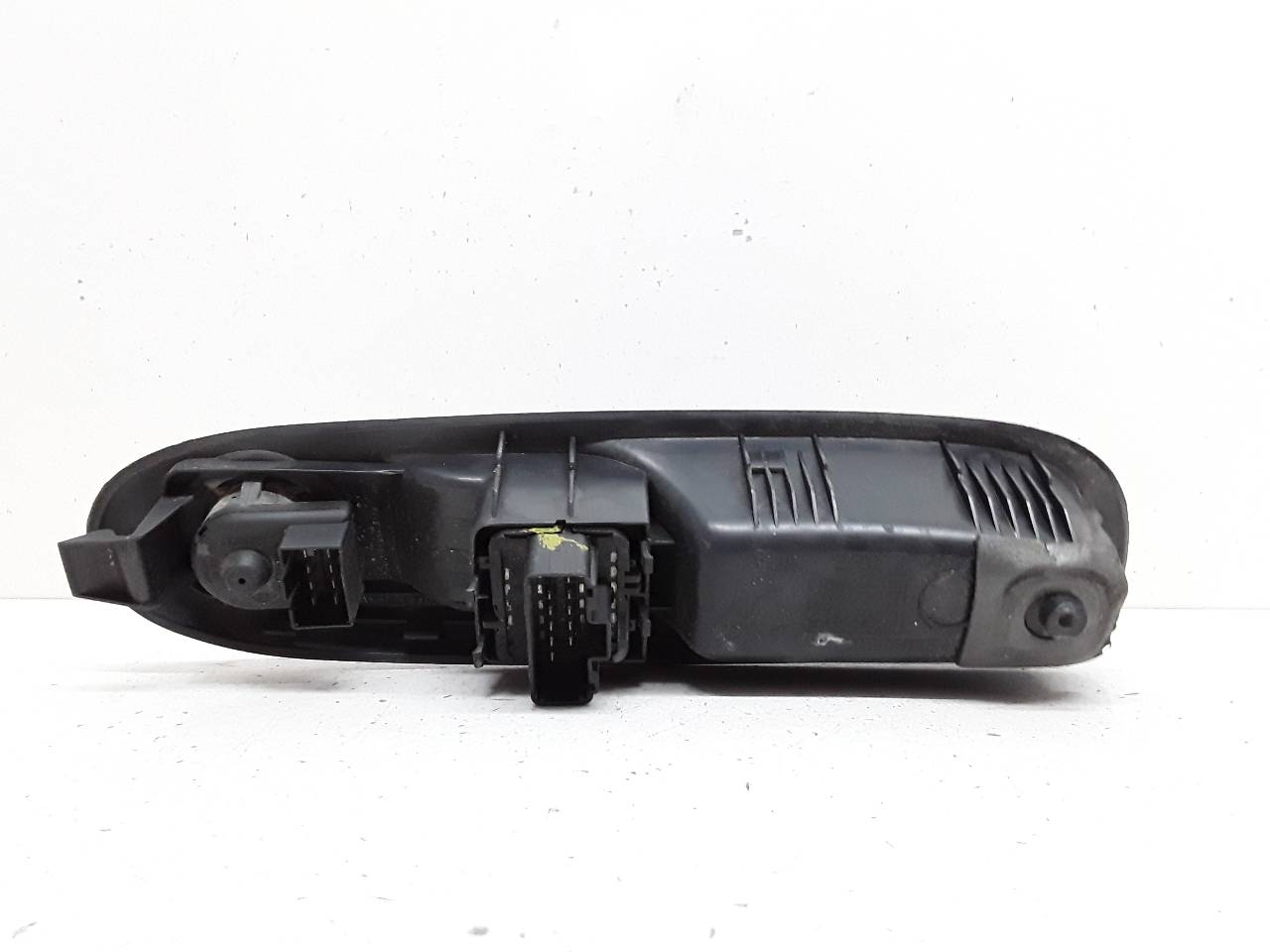 CITROËN Xsara Picasso 1 generation (1999-2010) Front Left Door Window Switch 8200084003E1 25628248