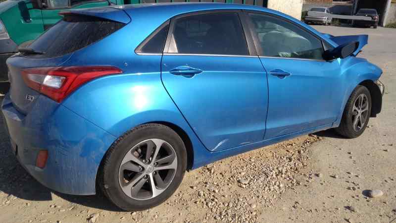 HYUNDAI i30 GD (2 generation) (2012-2017) Oikea taka sisäinen avauskahva 82623GD000 19032386