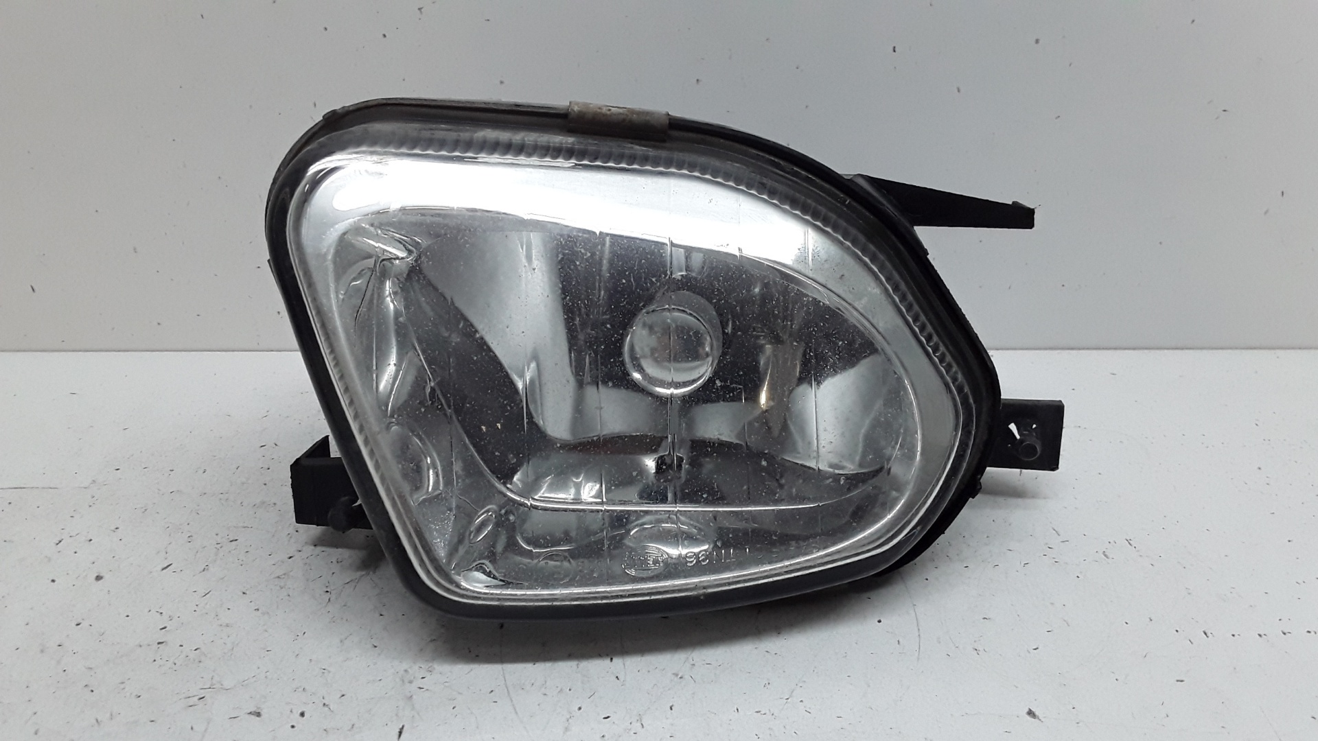 TOYOTA E-Class W211/S211 (2002-2009) Front Right Fog Light A2118200656 19148227