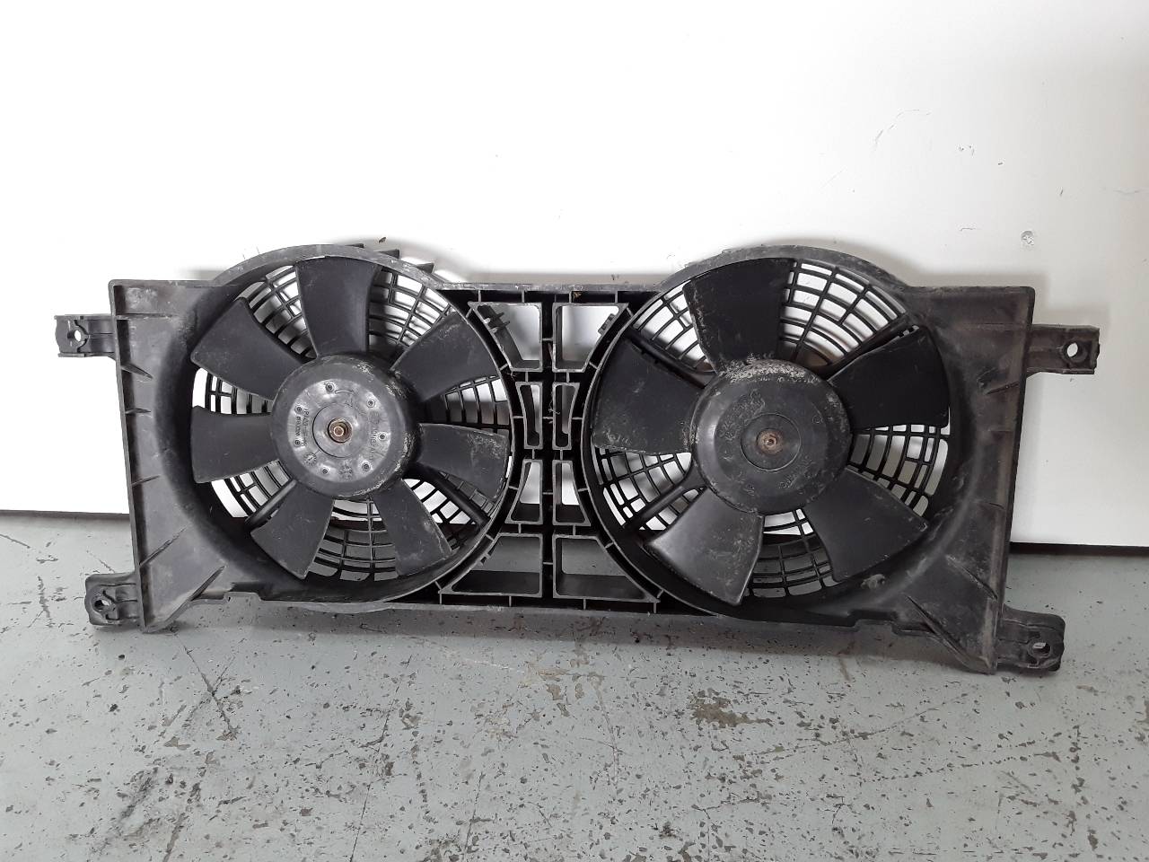 SSANGYONG Rodius 1 generation (2004-2010) Ventilator difuzor 61R0026 25611259