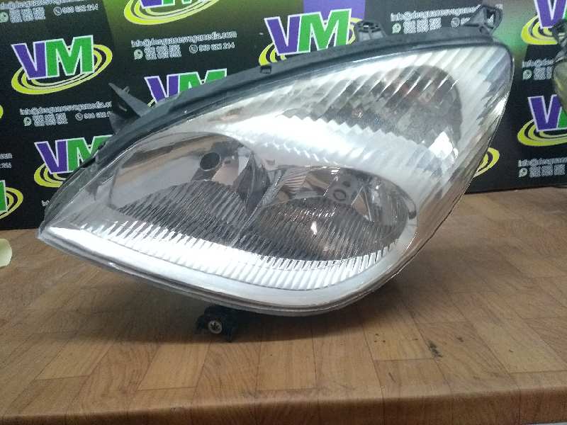 CITROËN C5 1 generation (2001-2008) Front Left Headlight 25594481