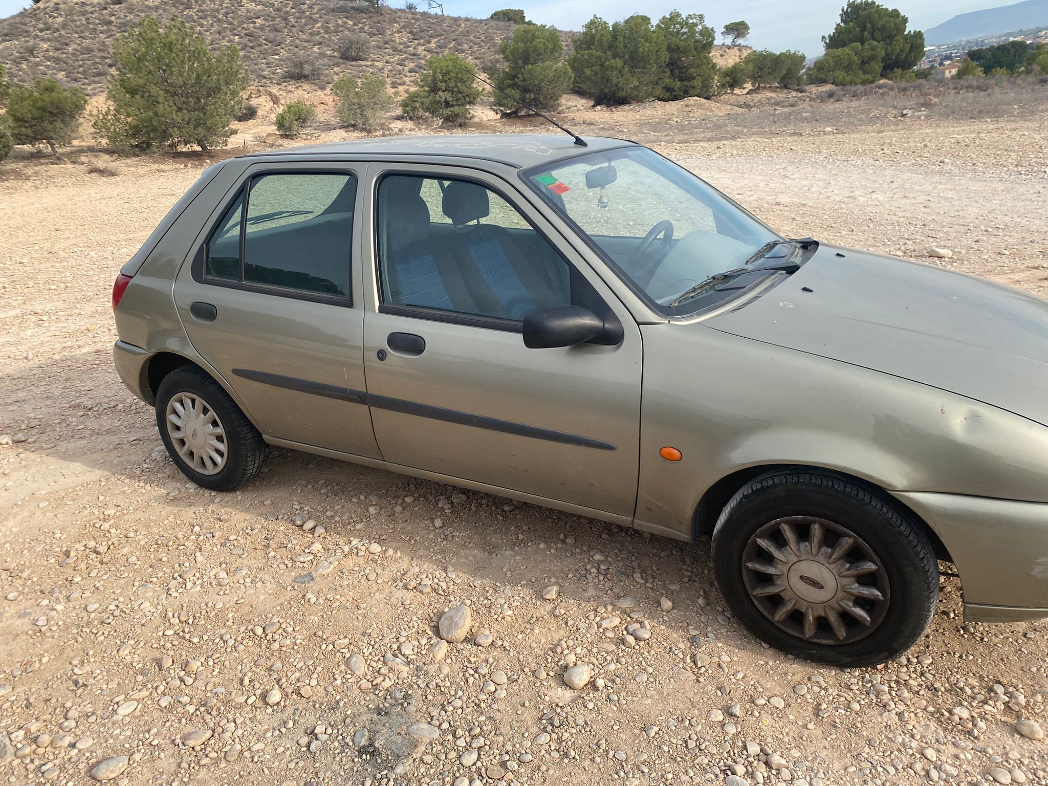 FORD Fiesta 4 generation (1996-2002) Fram vänster strålkastare 96FG13006AG 25089221