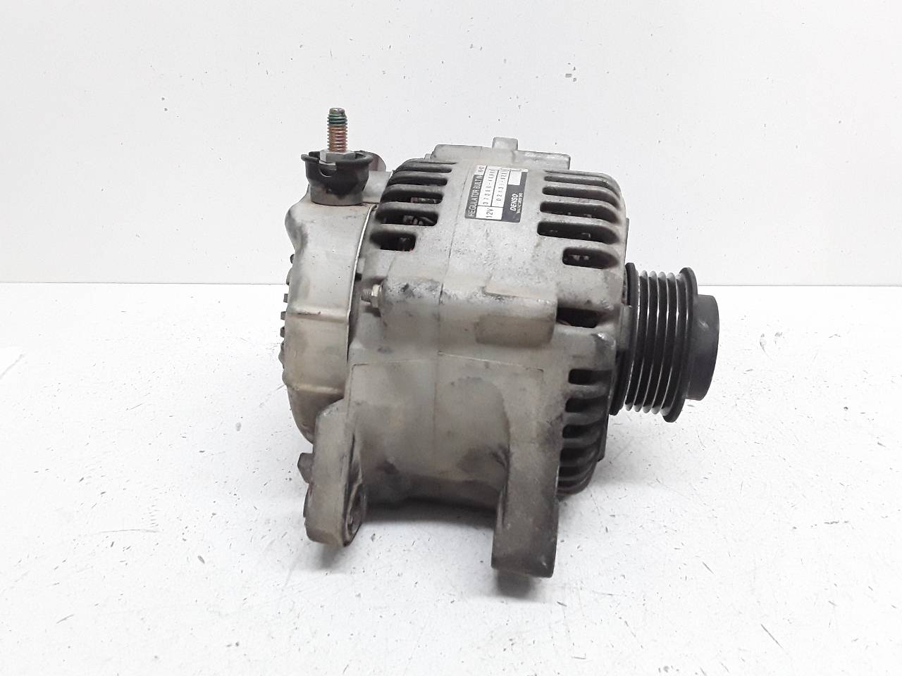 KIA Carnival 2 generation (2006-2010) Alternator 373004X900 25627375