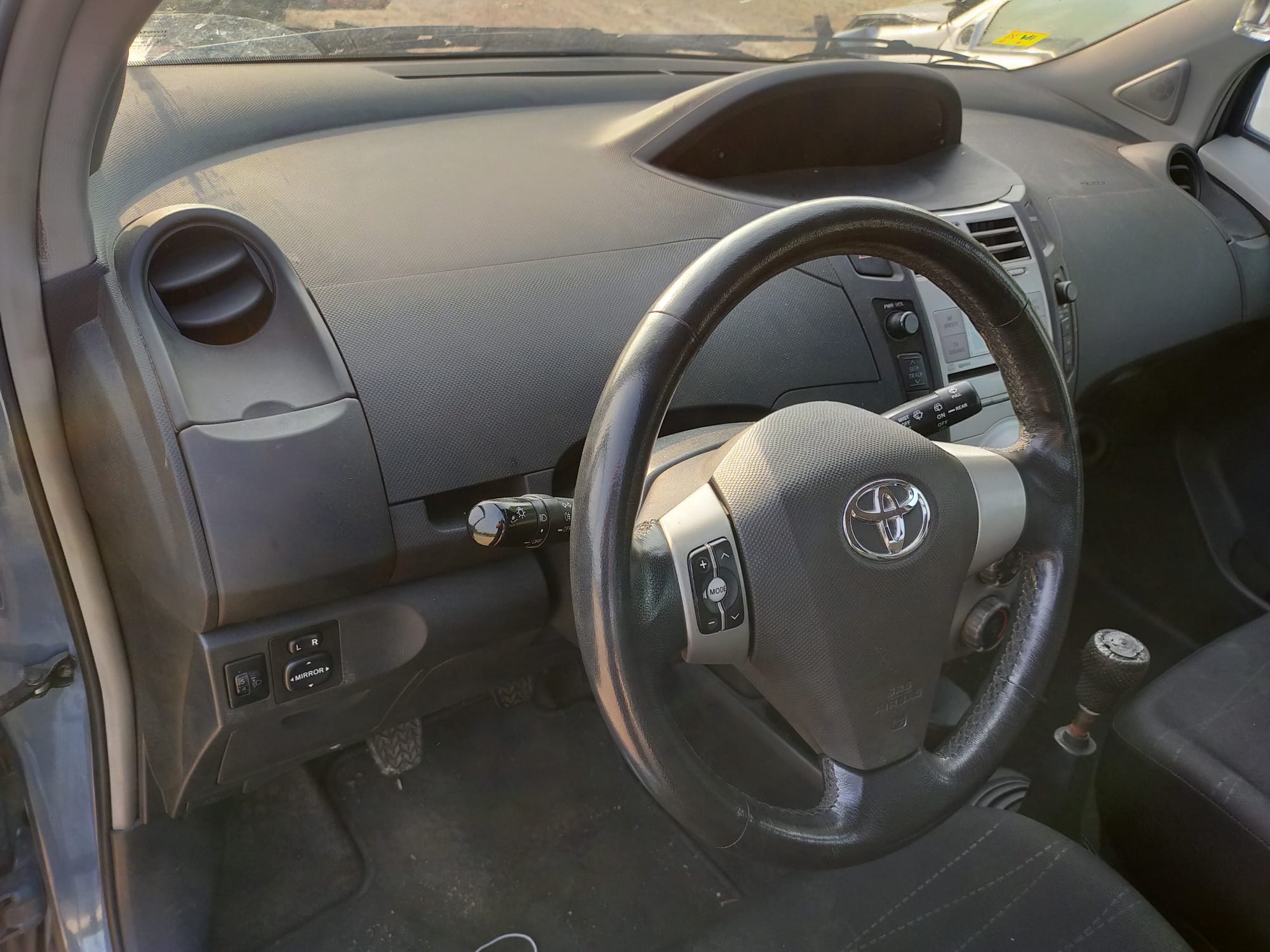 TOYOTA Yaris 2 generation (2005-2012) Охлаждающий радиатор 884600D060 25623929