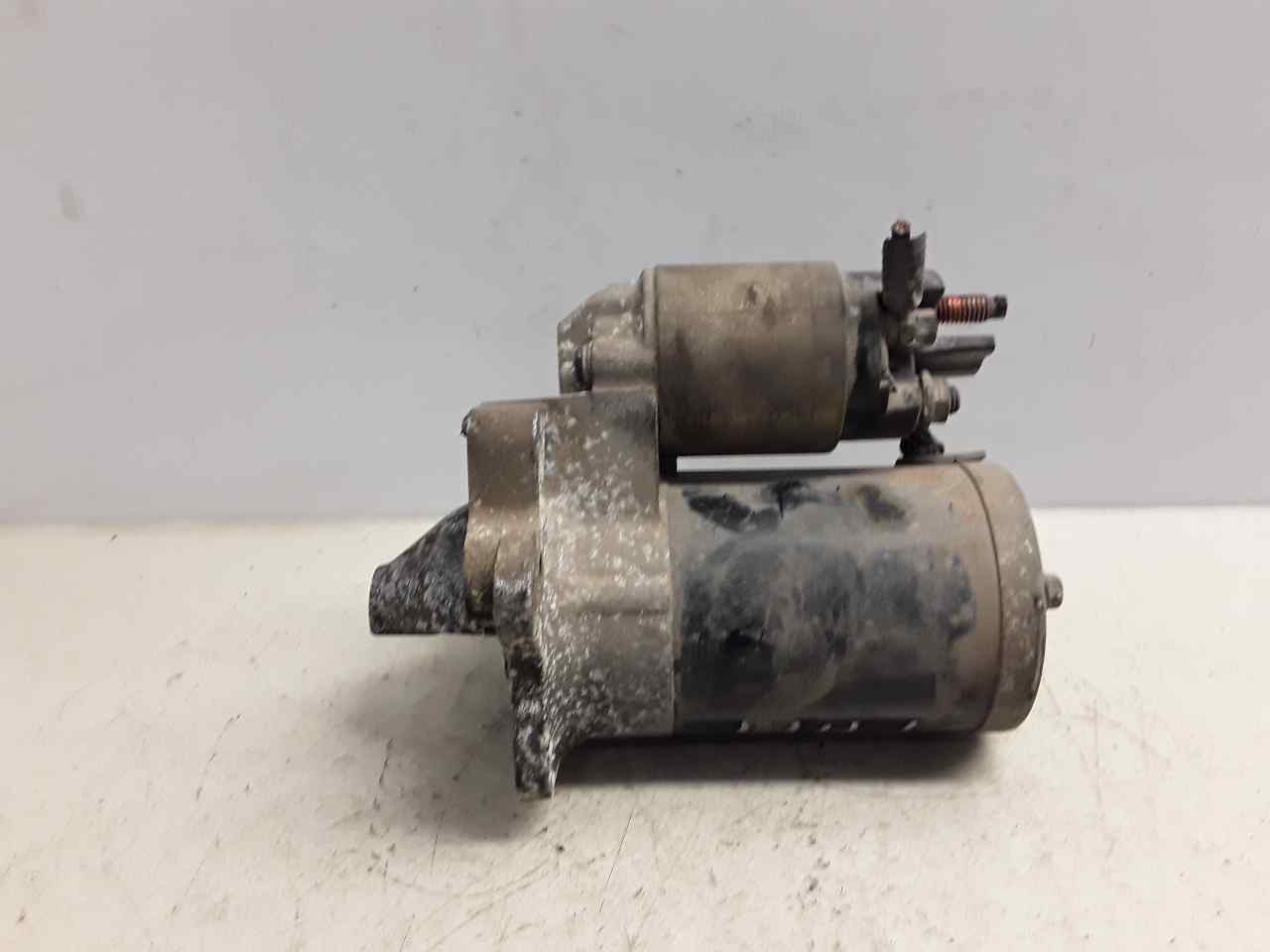 RENAULT A8 D2/4D (1994-2002) Starter Motor 8200298371 25627993