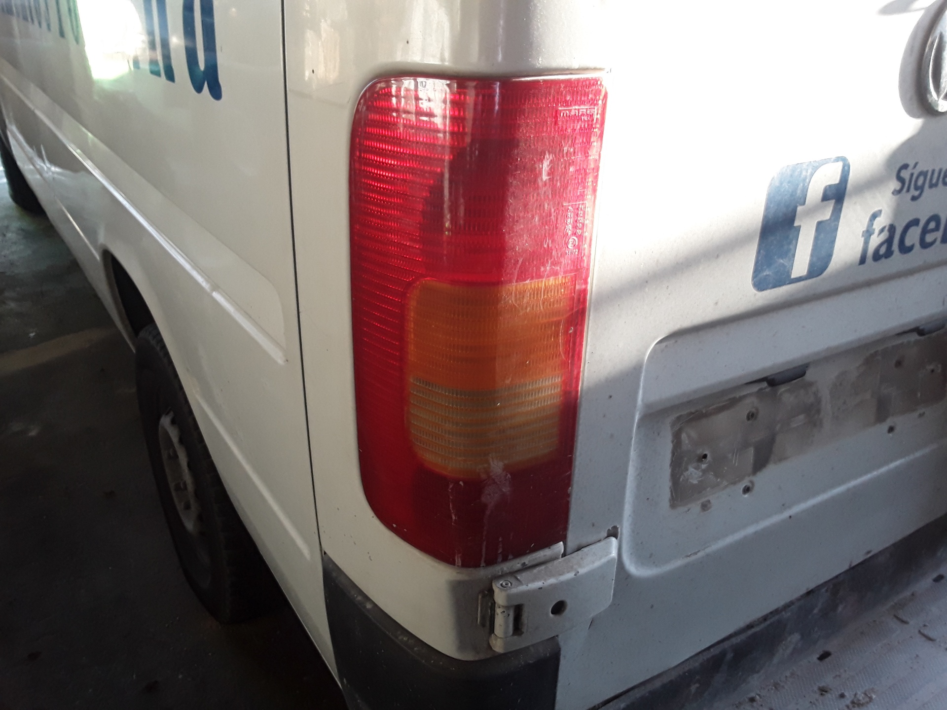 VOLKSWAGEN LT 2 generation (1996-2006) Ľavé zadné koncové svetlo 2D0945111D 25625732