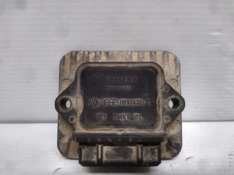 VOLKSWAGEN Golf 2 generation (1983-1992) Relays 191905351C 18934960