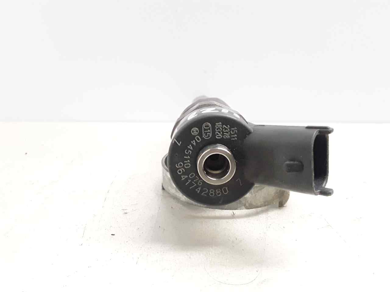 LADA 307 1 generation (2001-2008) Fuel Injector 0445110076 25625217