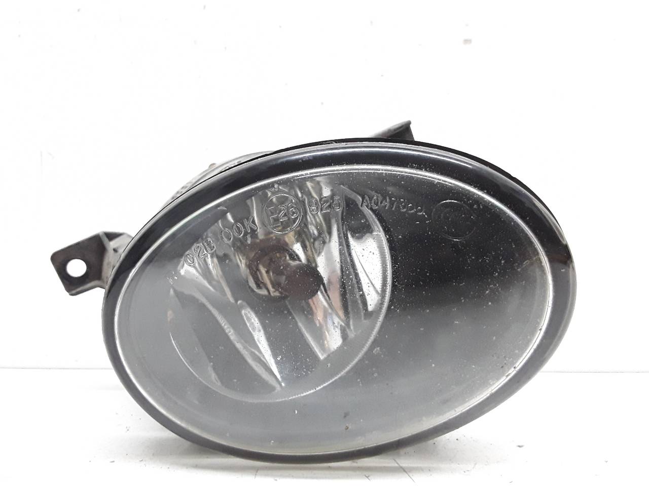 VOLKSWAGEN Caddy 3 generation (2004-2015) Front Right Fog Light 5K0941700 19080701