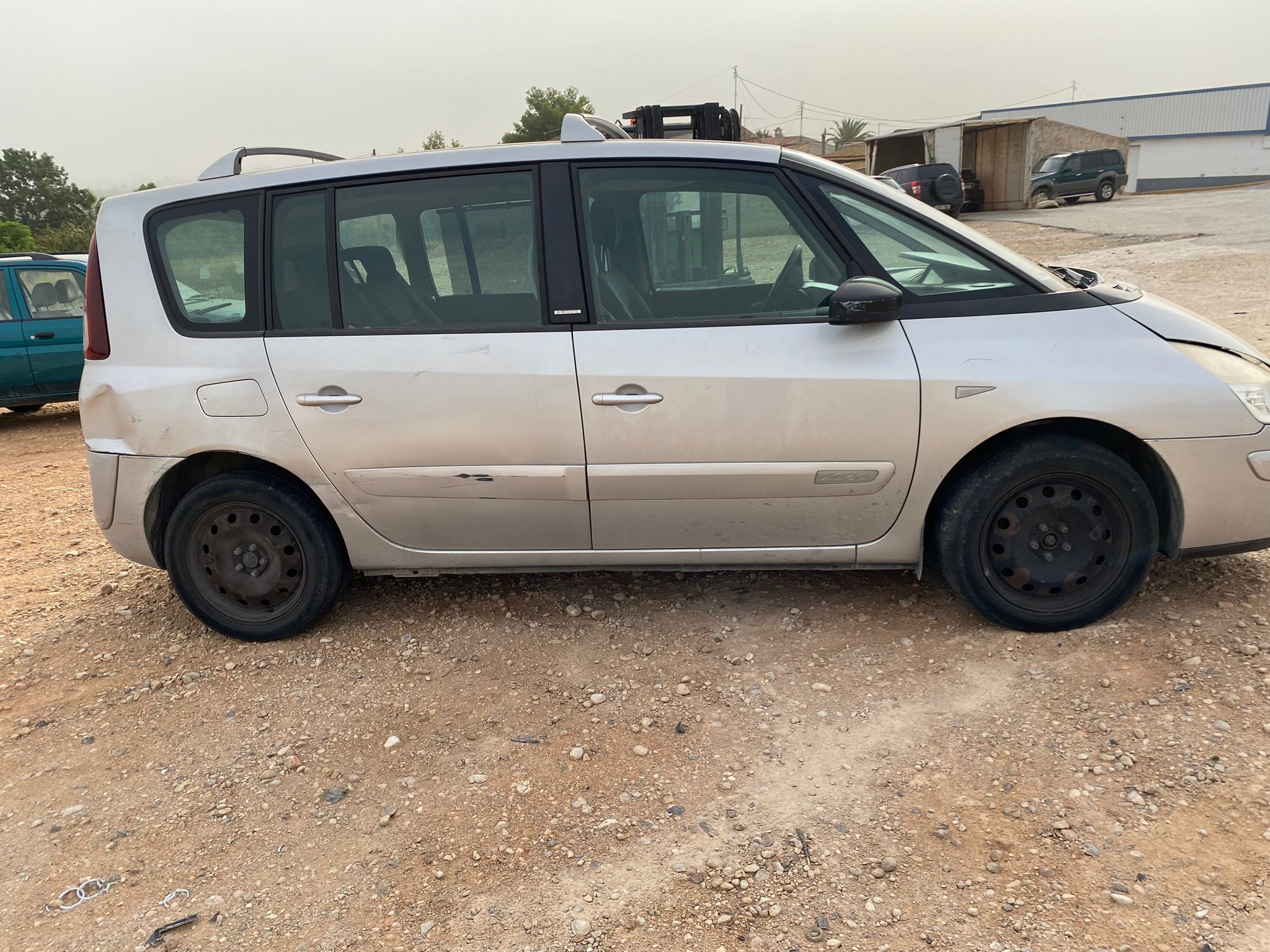 RENAULT Espace 4 generation (2002-2014) Dzinēja stiprinājums/spilvens labajā pusē 8200405211 25625972