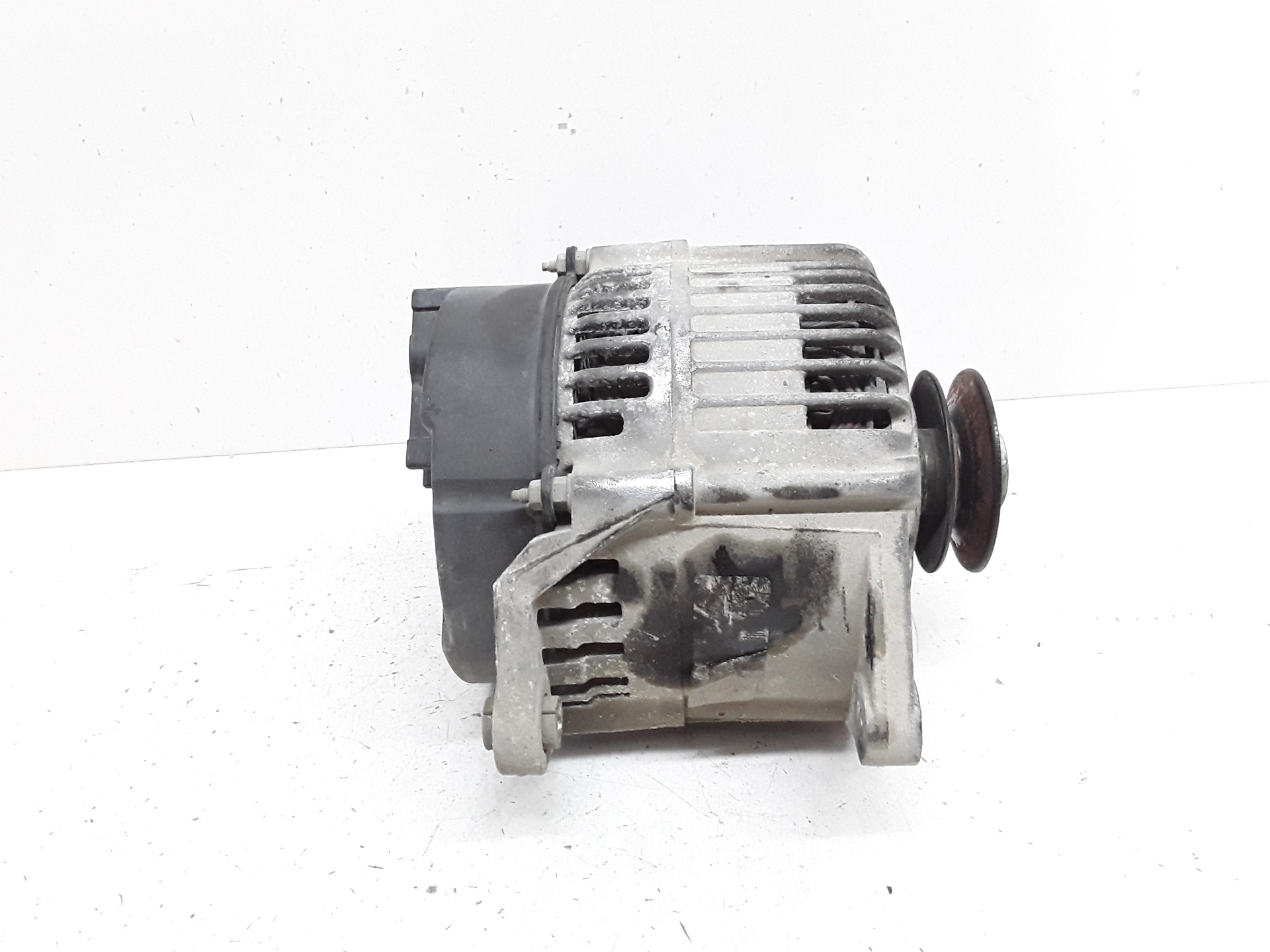 PORSCHE Alternator 063341321010 25613392