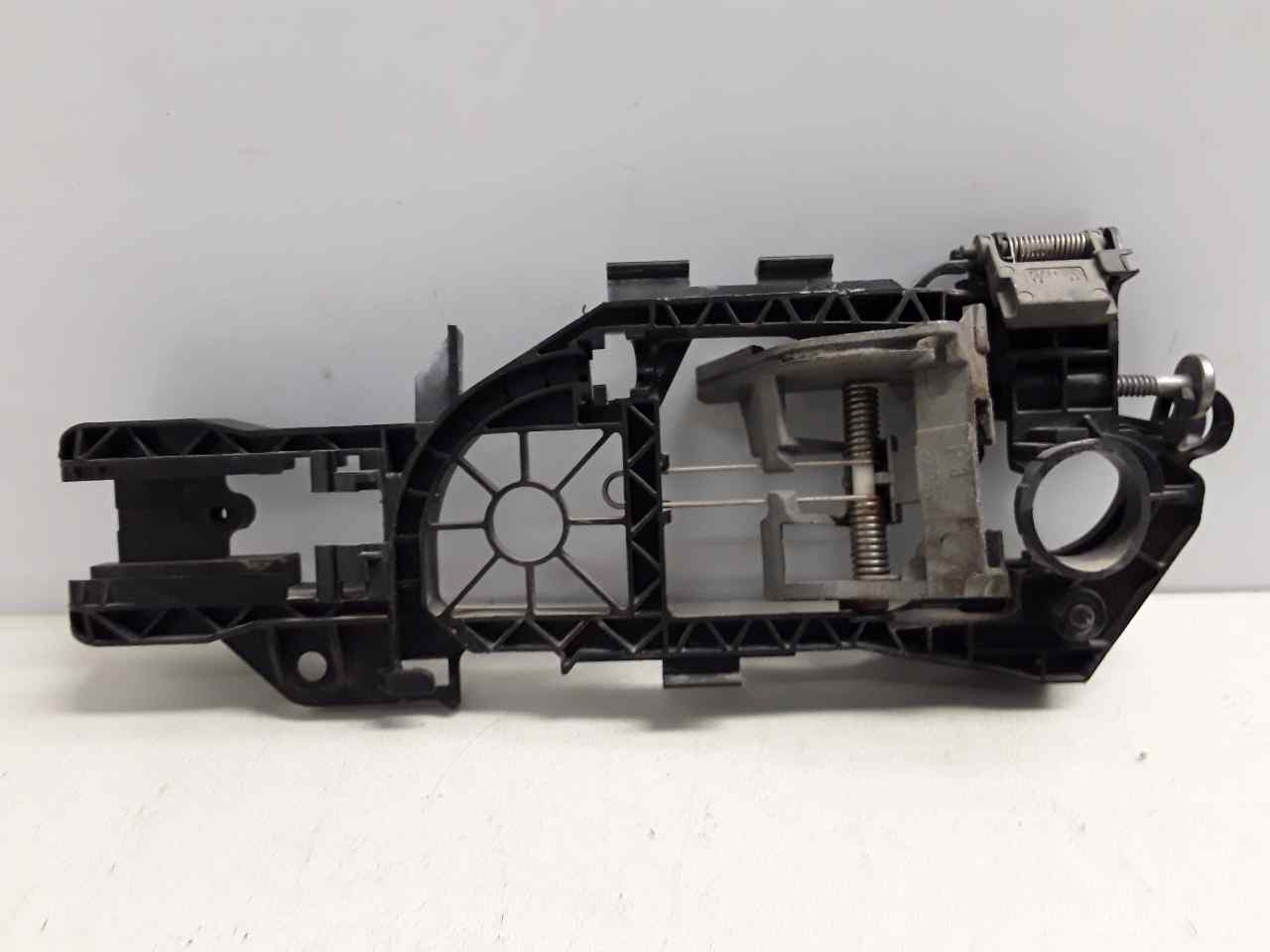 VOLKSWAGEN Passat Variant 1 generation (2010-2024) Other Interior Parts 3C0837886J 22845501